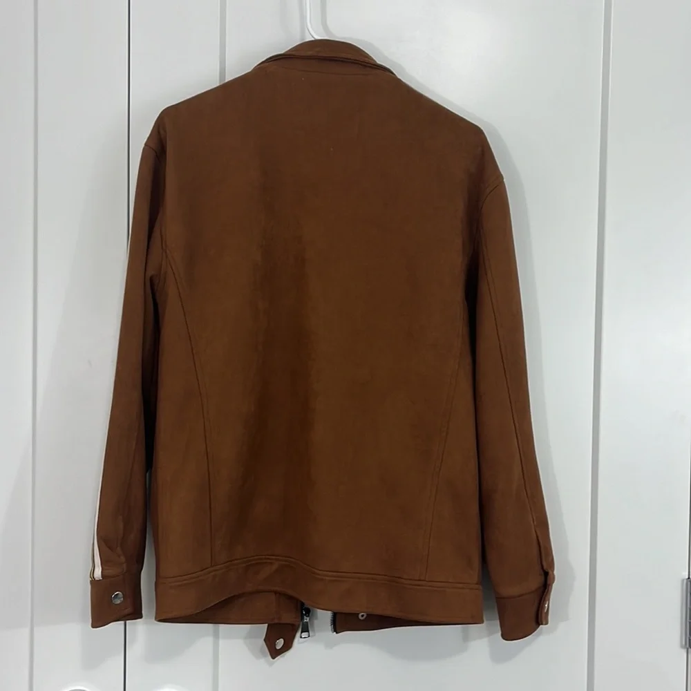 Smyth Medium Brown Tan Long Sleeve Stripe Full Zip Jacket with Pockets